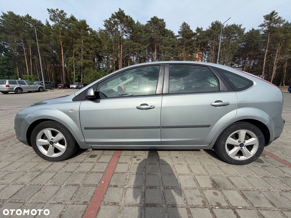 Ford Focus 1.6 Ti-VCT Style - 8