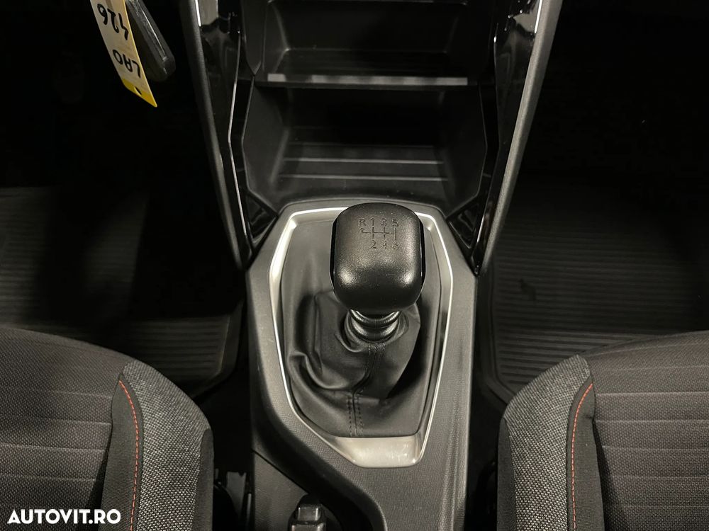 Peugeot 2008 1.5 BlueHDI FAP Active - 24