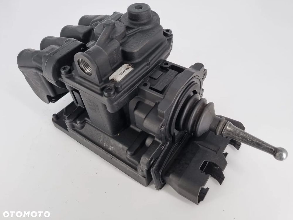 REGENEROWANY ZAWÓR HAMULCA MAN TGM TGL - 6
