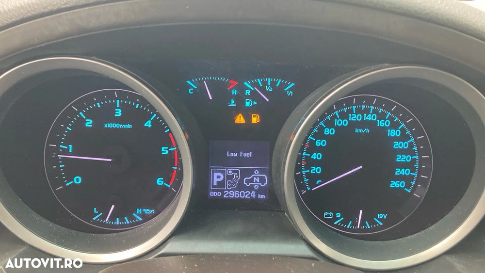 Toyota Land Cruiser D-4D Automatik 60th Anniversary - 9