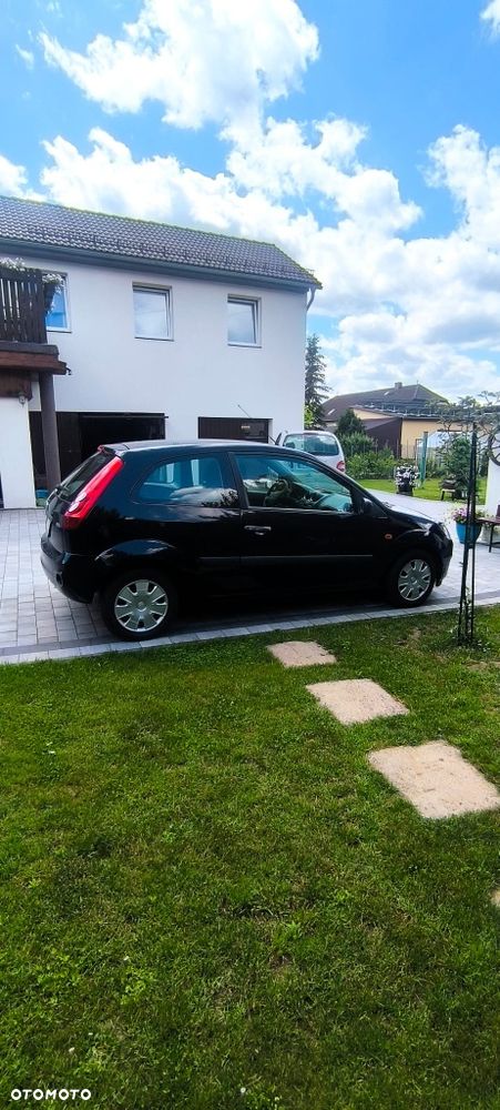 Ford Fiesta - 4