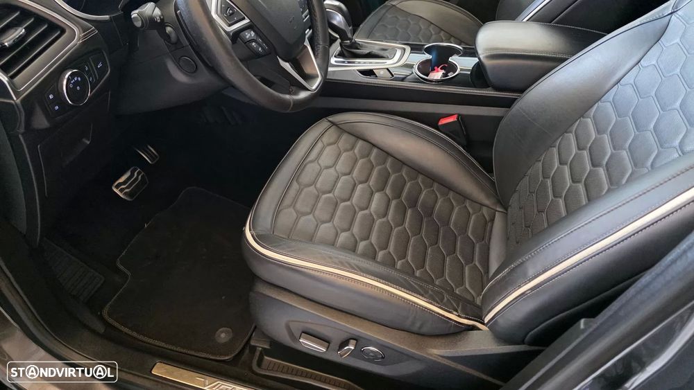 Ford S-Max 2.0 TDCi Vignale Powershift - 45