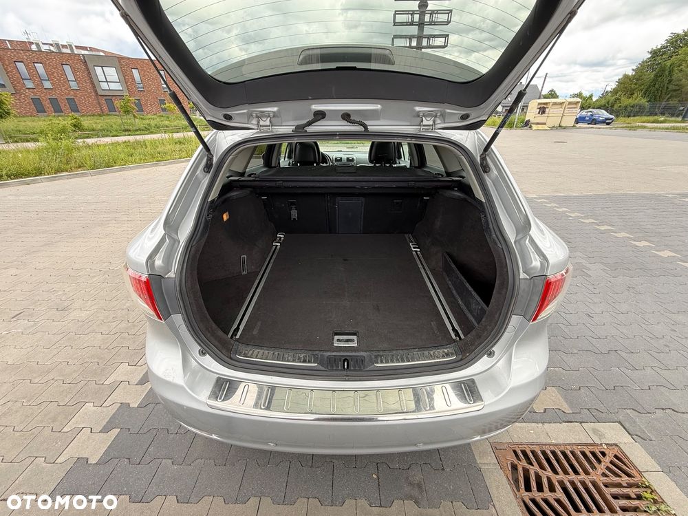 Toyota Avensis 2.0 Prestige MS - 20