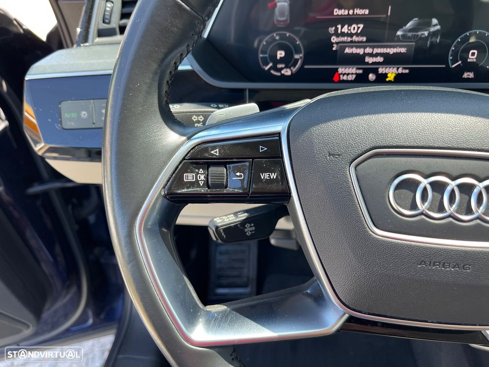Audi e-tron 55 quattro - 29