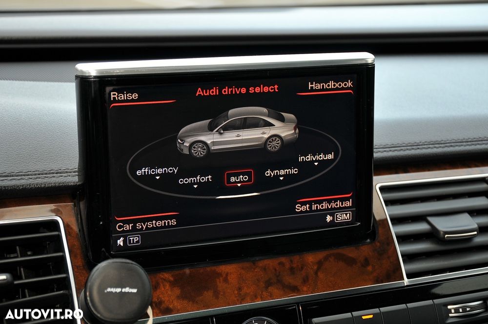 Audi A8 3.0 TDI DPF clean diesel quattro tiptronic Lang - 19