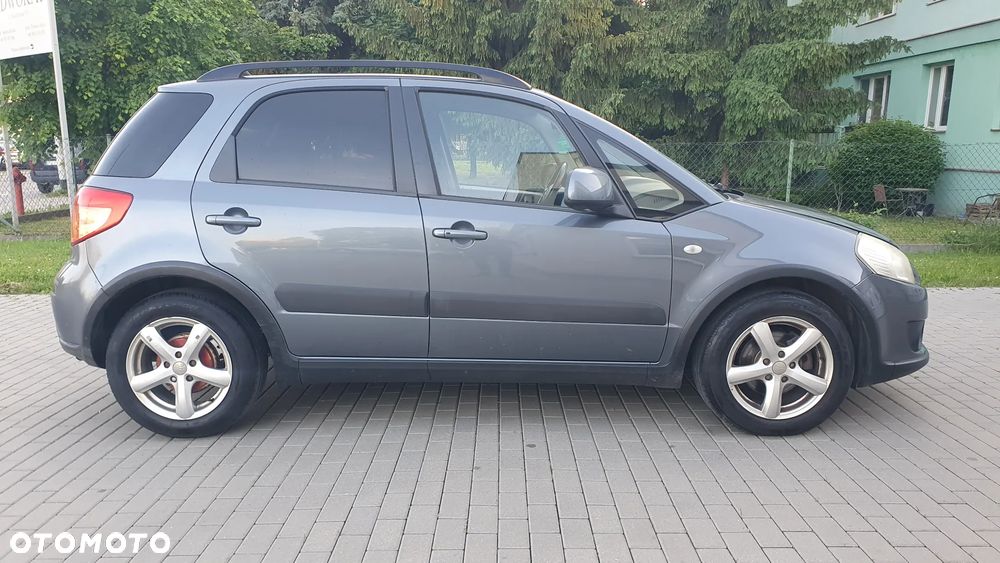 Suzuki SX4 1.6 VVT 4x2 Comfort - 6