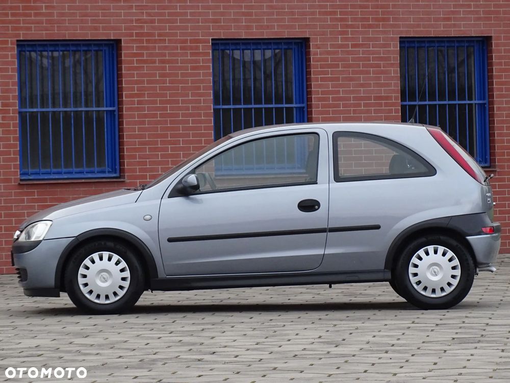 Opel Corsa 1.2 16V Comfort - 4