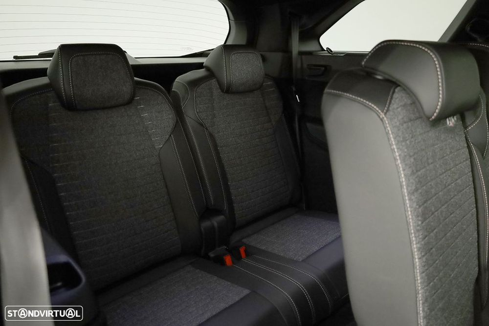 Peugeot 5008 1.2 Hybrid Allure e-DCS6 - 21