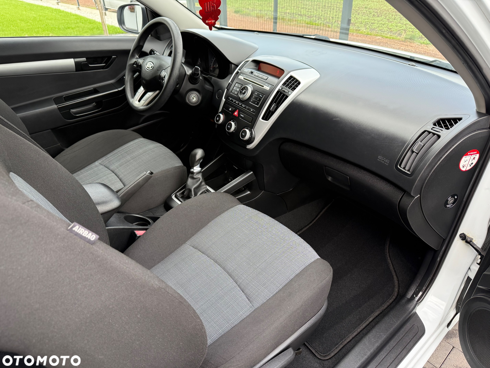 Kia ProCeed - 20