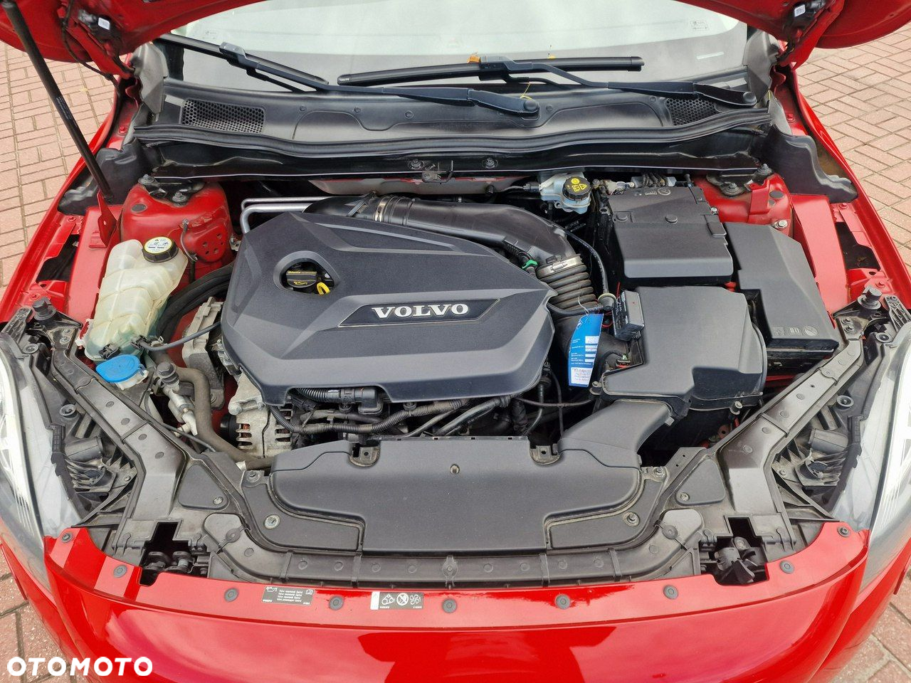 Volvo V40 T2 You - 36