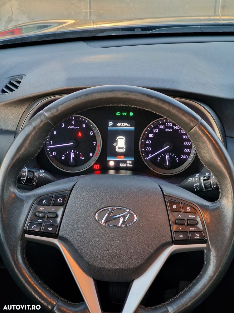 Hyundai Tucson 1.6 T-GDi 4WD 7DCT Luxury - 4