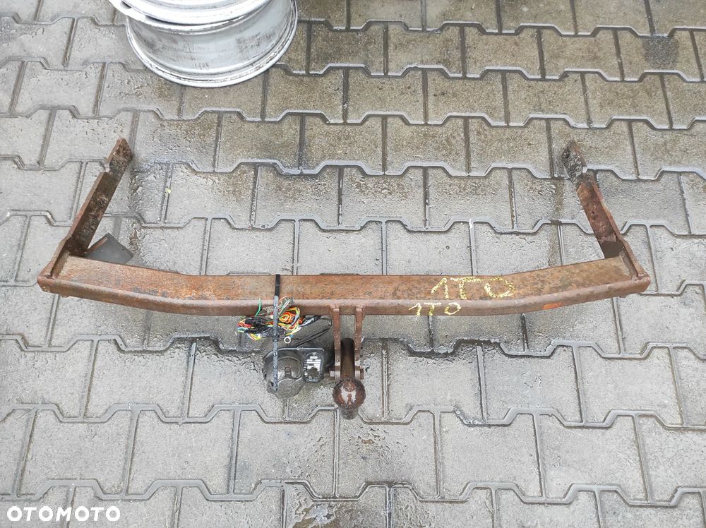 HAK HOLOWNICZY VW TOURAN ODKRĘCANY KOMPLETNY Z WIĄZKĄ I MODUŁEM WYSYŁKA !!! - 1