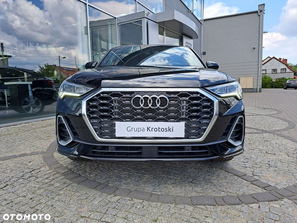 Audi Q3 Sportback - 2
