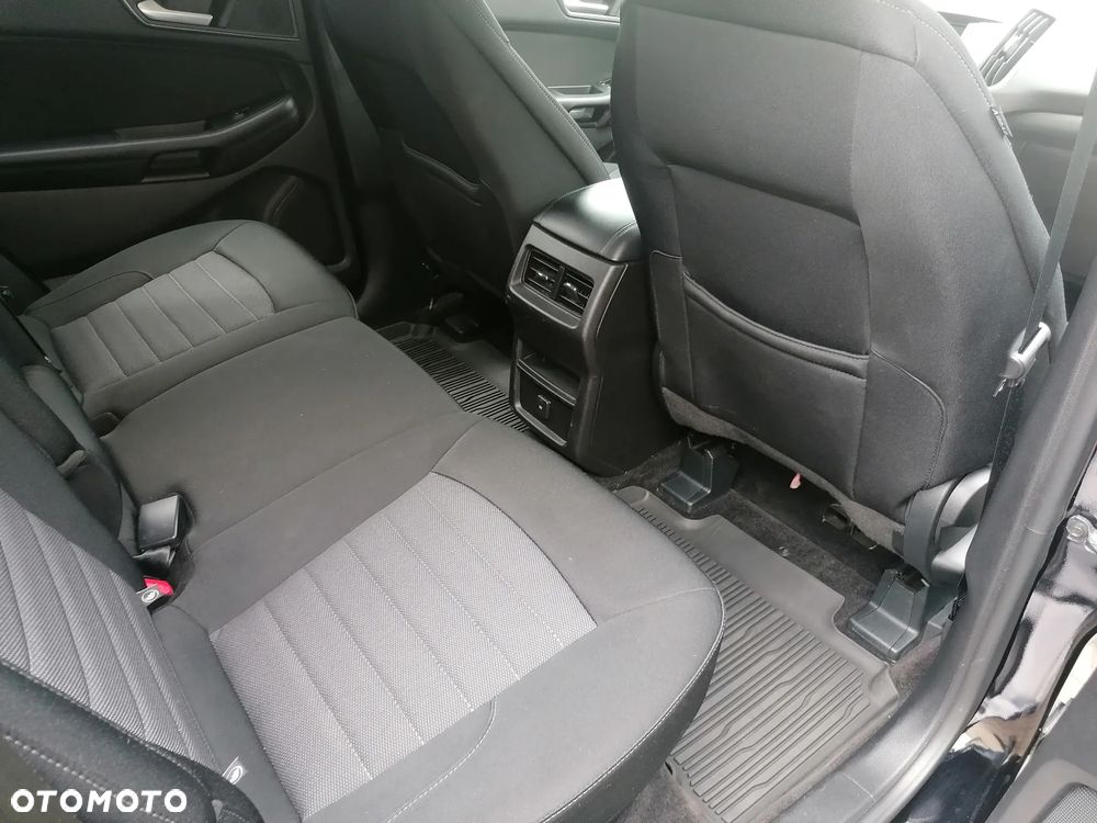 Ford Edge - 14