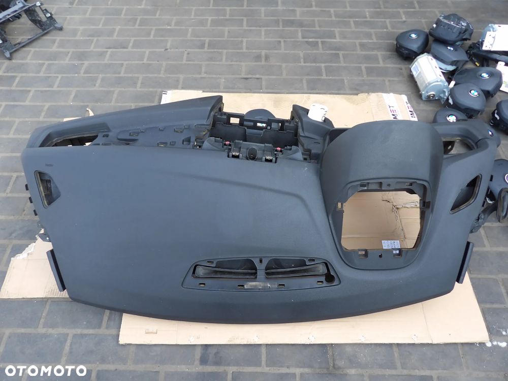 BMW - F45,F46 - DESKA ROZDZIELCZA - KONSOLA - KOKPIT - POD HEADUP - POD NAWIGACJE - PODUSZKA KIEROWCY I PASAŻERA - DOPŁATA DO PASÓW - DEMONTAŻ - ORYGINAŁ - 4