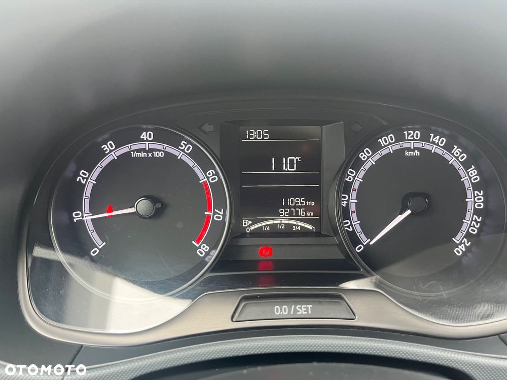 Skoda Fabia 1.0 MPI Active - 13