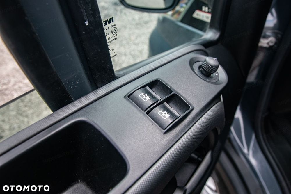 Iveco Daily 35S18 Autolaweta Hi-Matic 3.0 180KM - 20