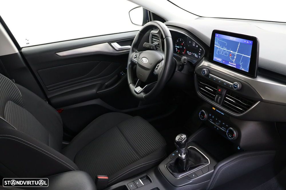 Ford Focus 1.5 TDCi EcoBlue Titanium - 6