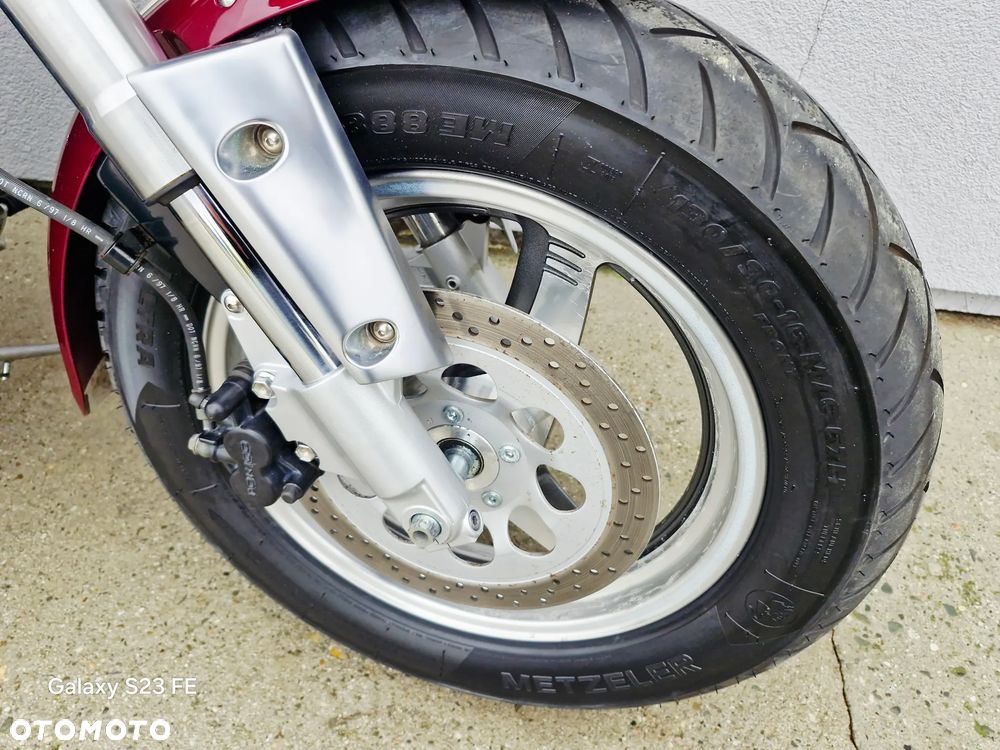 Suzuki Marauder - 28