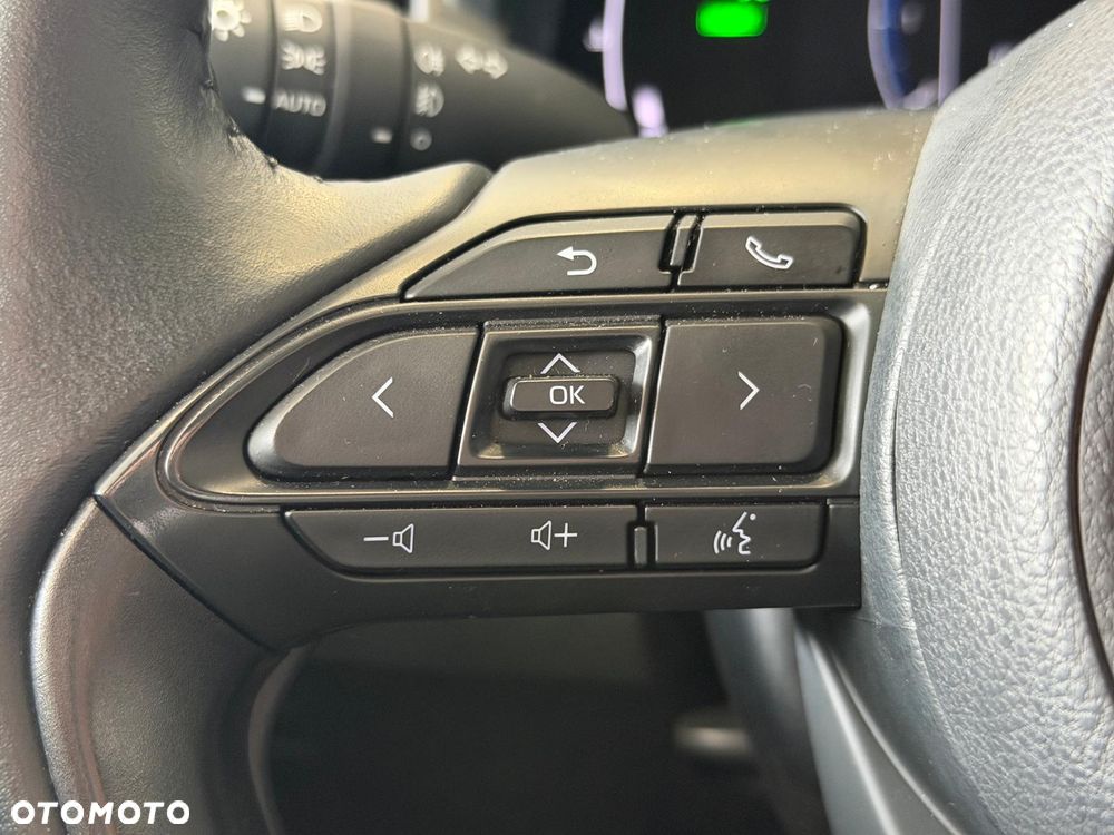 Toyota Yaris Hybrid 1.5 Style - 16