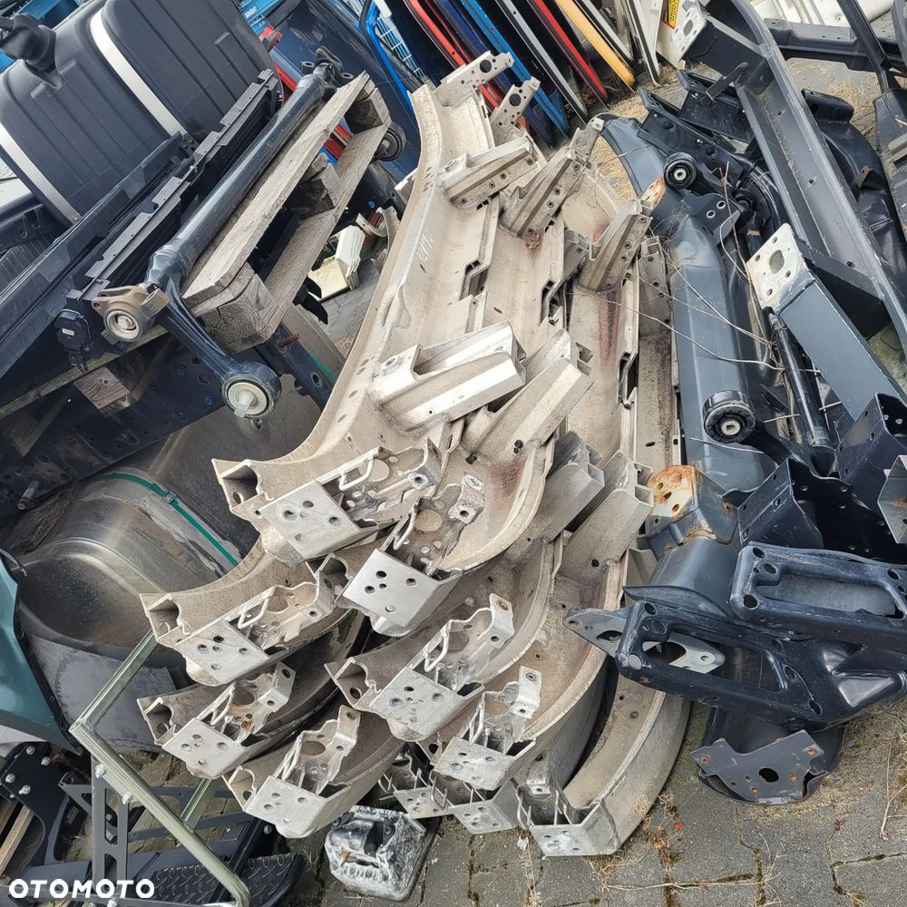 BELKA ZDERZAKA VOLVO FH4 FH5 ORYGINAŁ 84210166 CHWALIM116 - 1