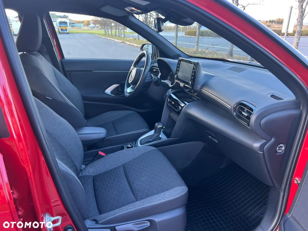 Toyota Yaris Cross Hybrid 1.5 Active - 18