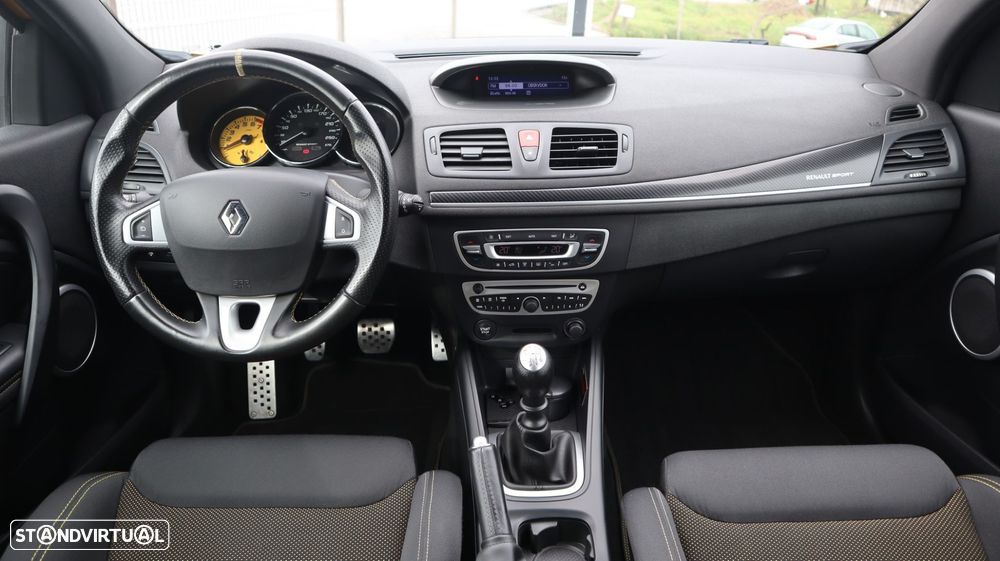 Renault Mégane Coupe 2.0 T RS - 15