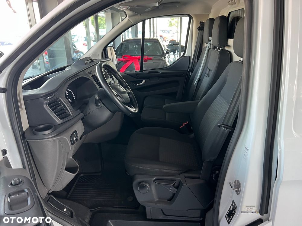 Ford Transit Custom - 23