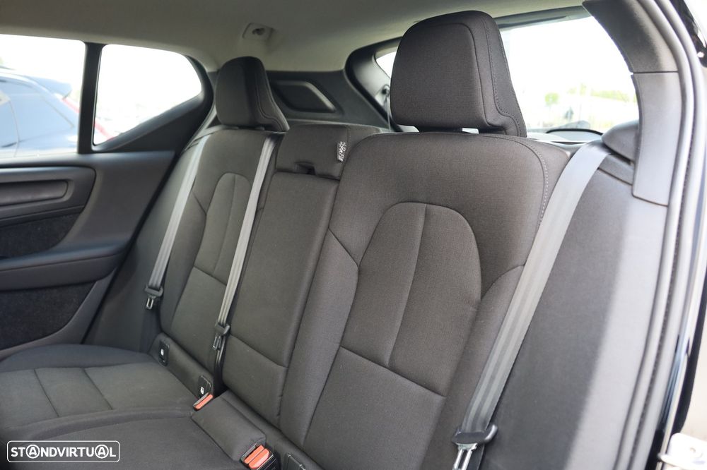 Volvo XC 40 2.0 D3 - 10