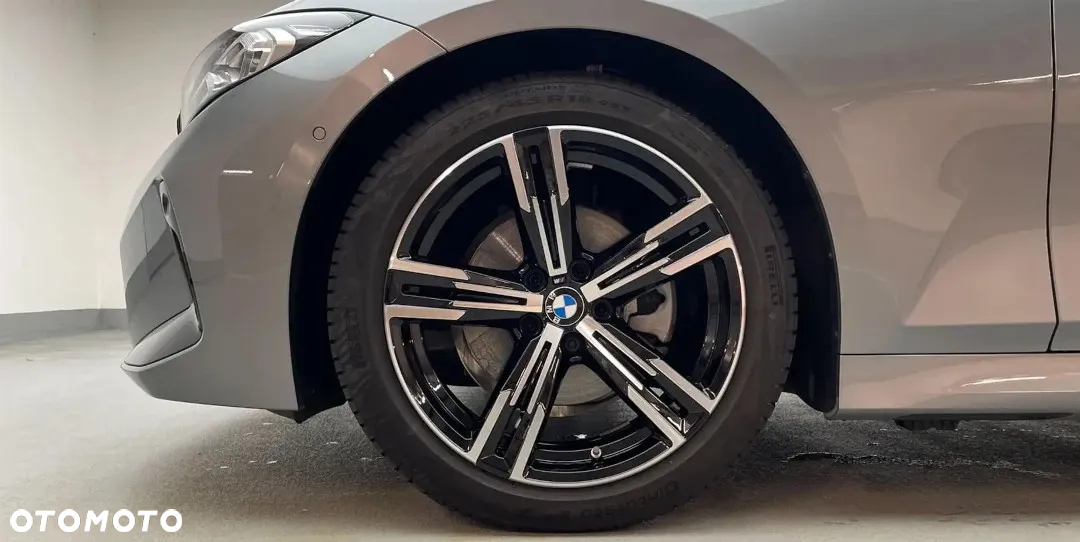 BMW Seria 3 320i M Sport - 4