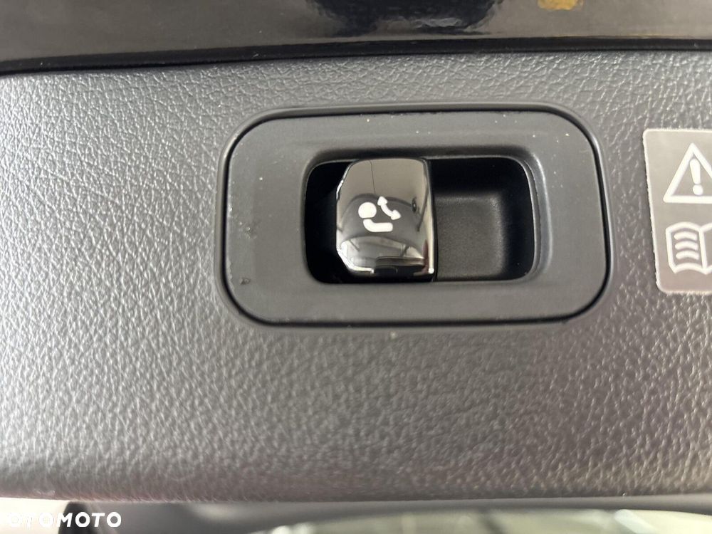 Mercedes-Benz Klasa C - 27