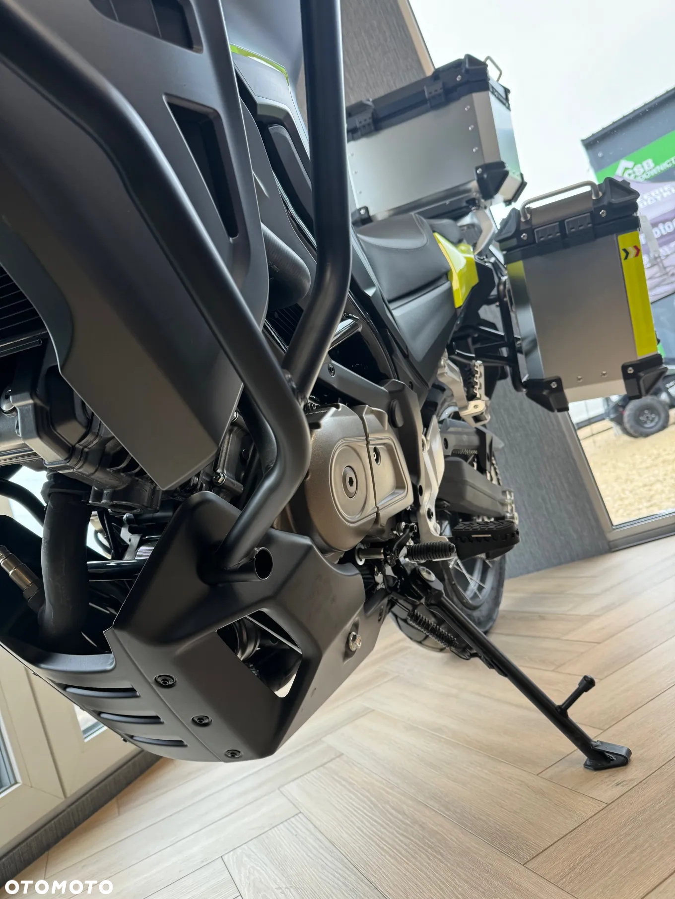 QJMOTOR SVT 650X - 20