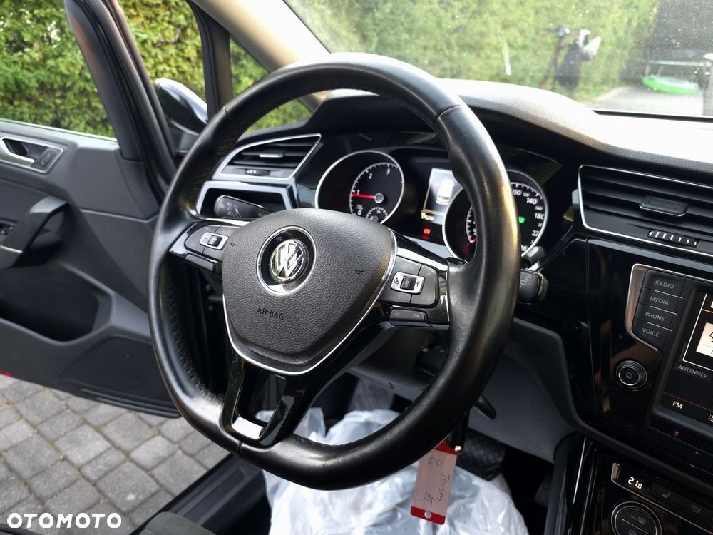 Volkswagen Touran 2.0 TDI BMT Highline DSG - 13