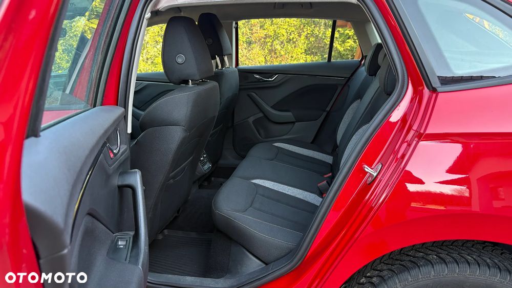 Skoda Scala 1.0 TSI DSG Selection - 32