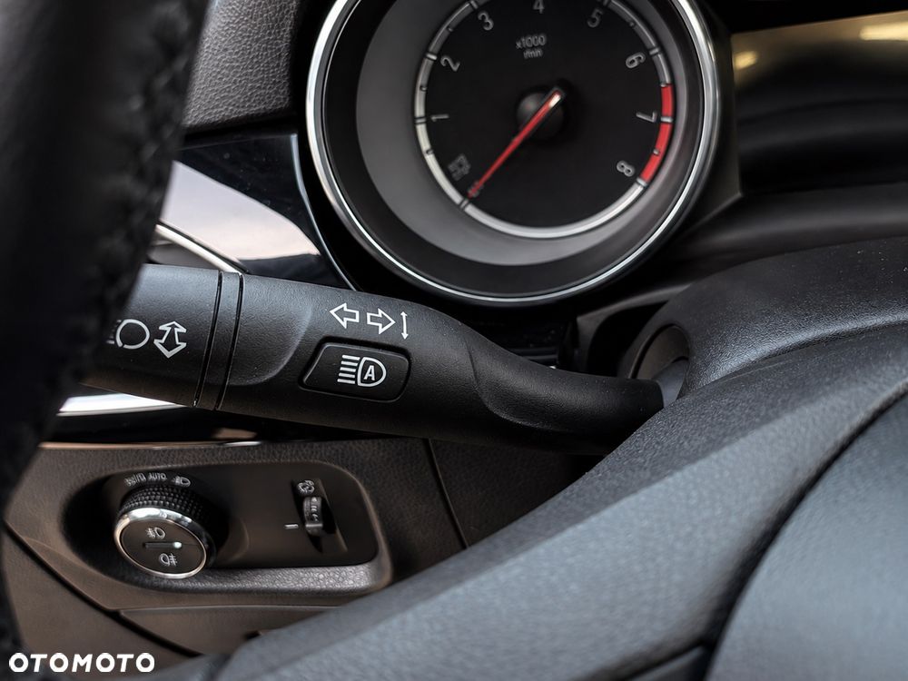 Opel Astra 1.4 Turbo Start/Stop Automatik Innovation - 27