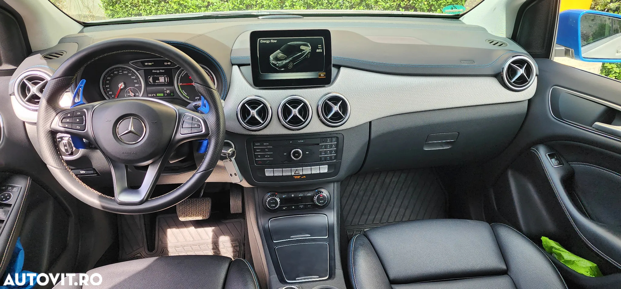 Mercedes-Benz B - 7
