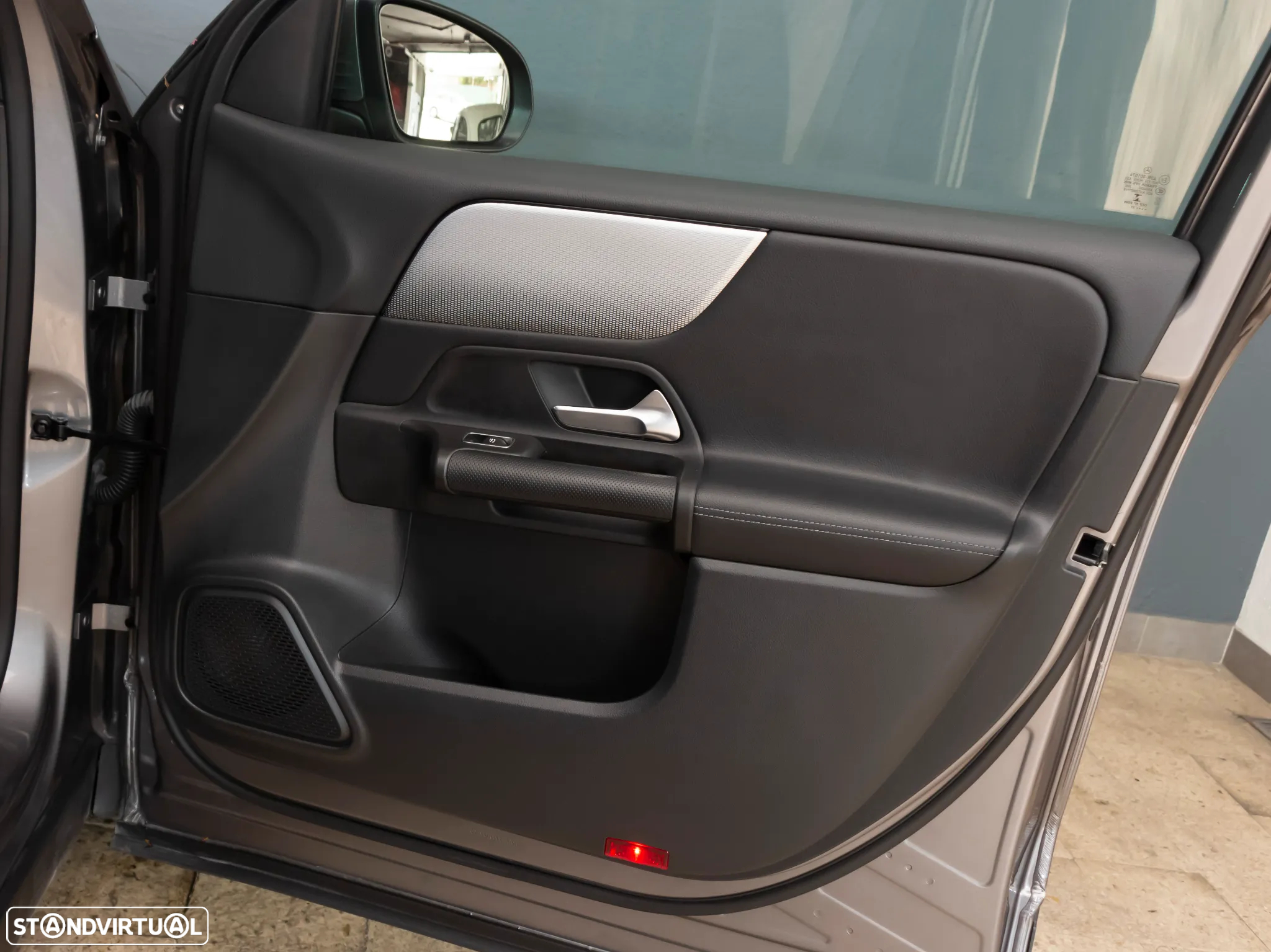 Mercedes-Benz GLB 180 d Style - 13