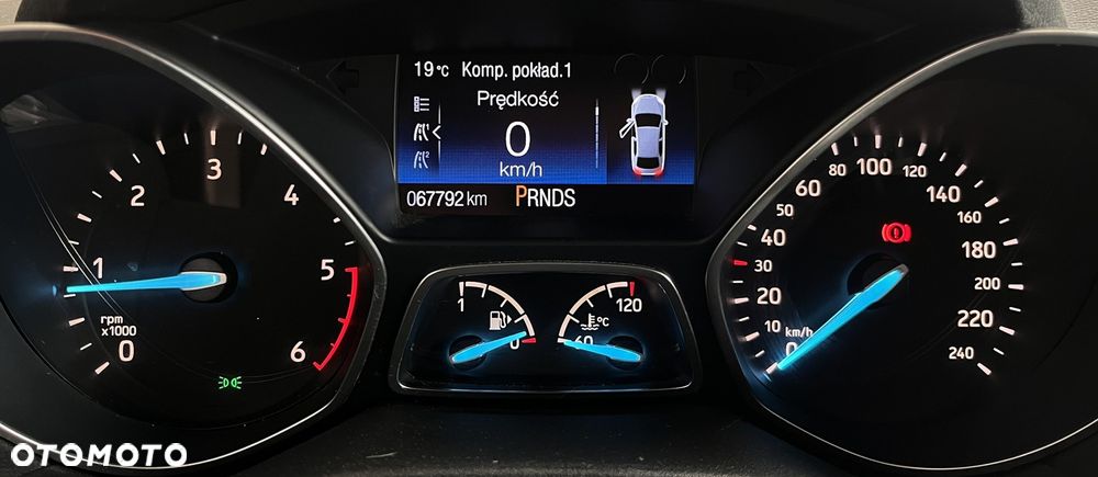 Ford Kuga 2.0 TDCi 4x4 Titanium - 11