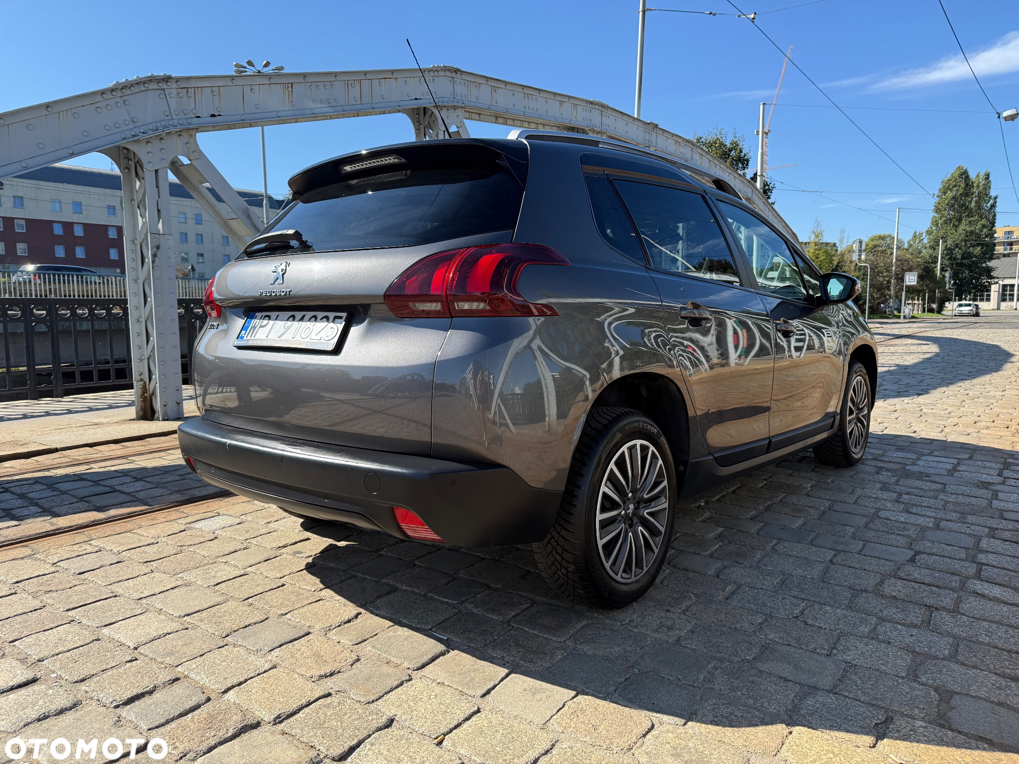 Peugeot 2008 1.6 BlueHDi Style - 10