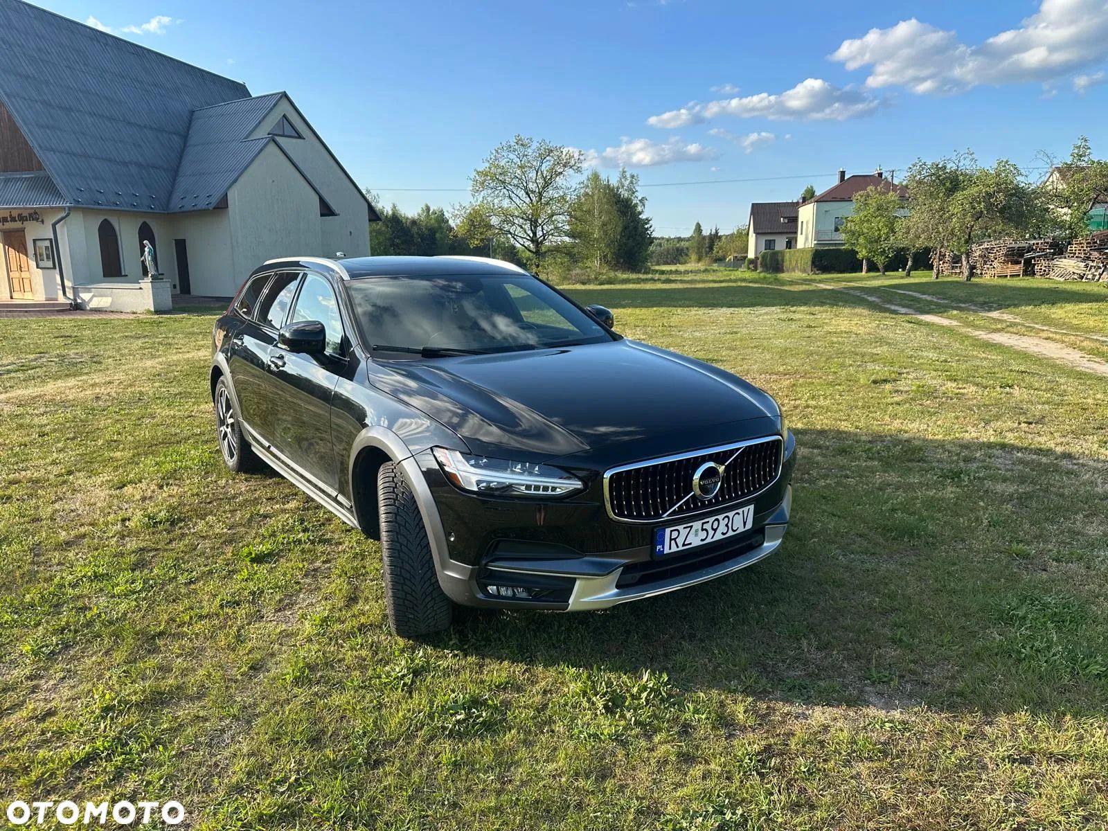 Volvo V90 Cross Country T6 AWD Pro - 1