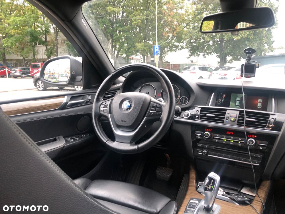 BMW X4 xDrive20d - 9