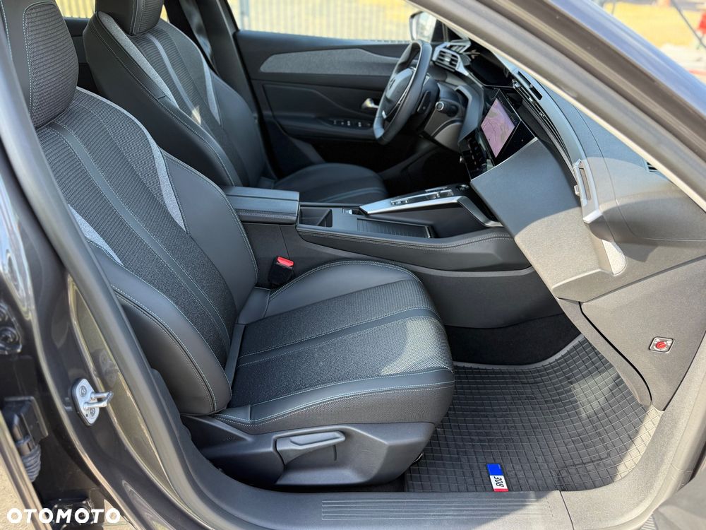 Peugeot 308 1.5 BlueHDi Active Pack Business S&S EAT8 - 23