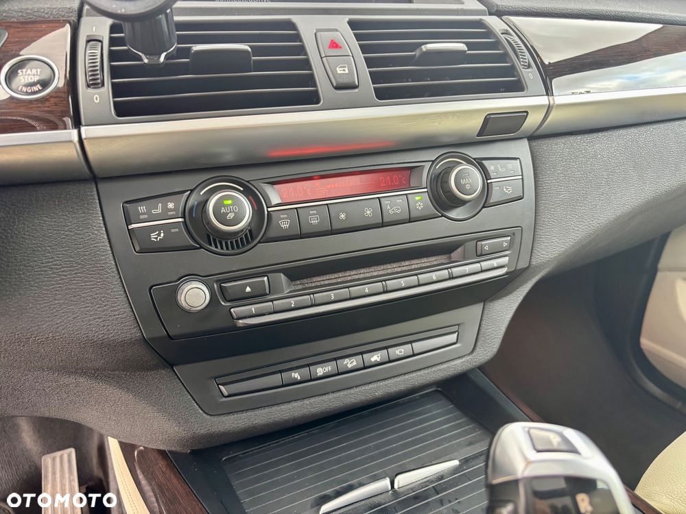 BMW X5 4.0d xDrive - 14
