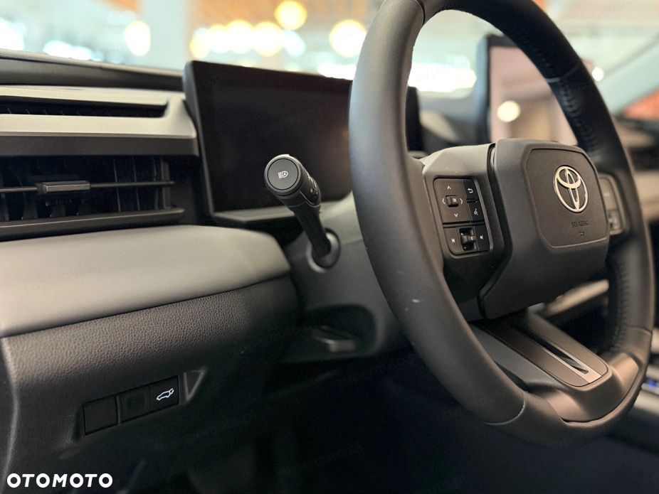 Toyota RAV4 - 7