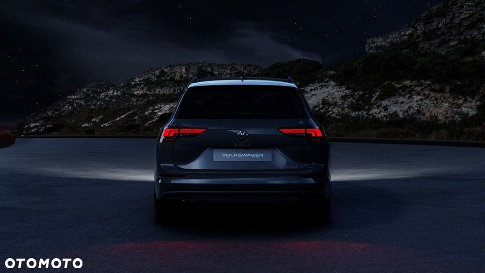 Volkswagen Golf Variant 1.5 eTSI mHEV Business DSG - 17