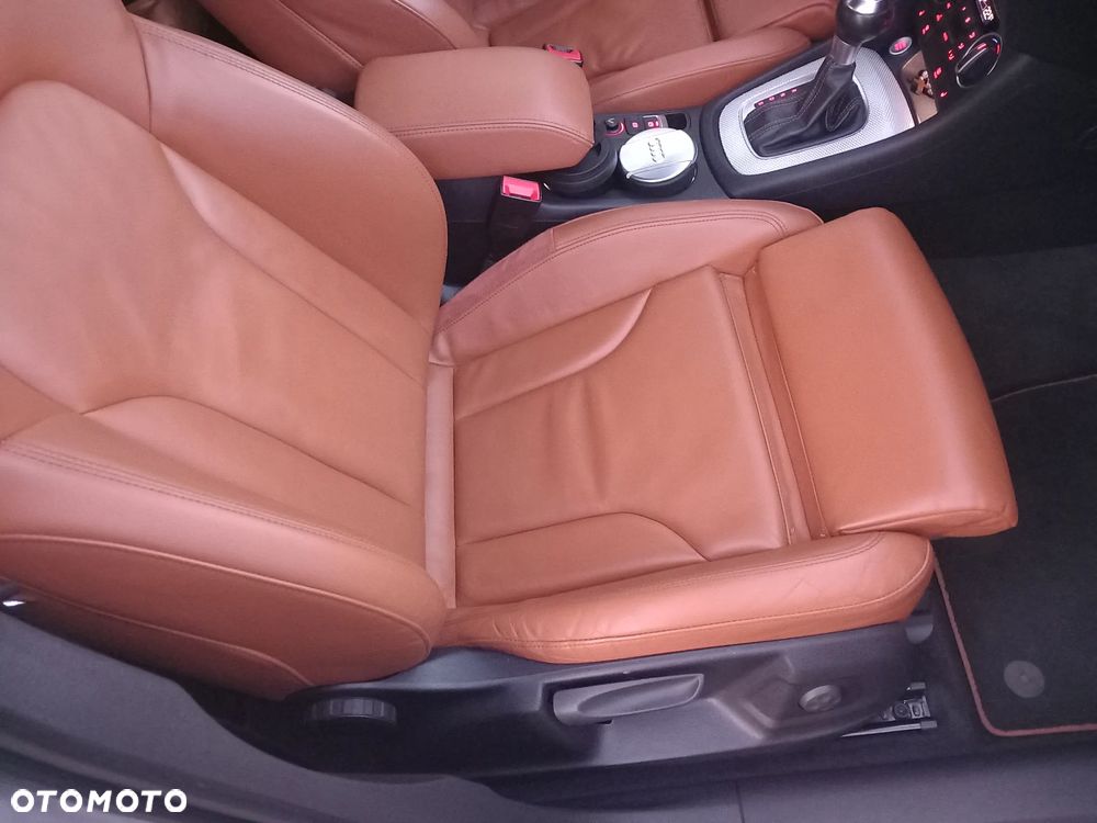 Audi Q3 2.0 TDI Quattro Design S tronic - 14