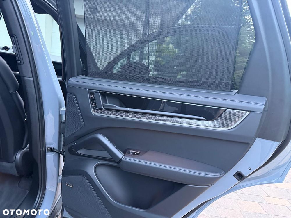 Porsche Cayenne S E-Hybrid Tiptronic S - 39