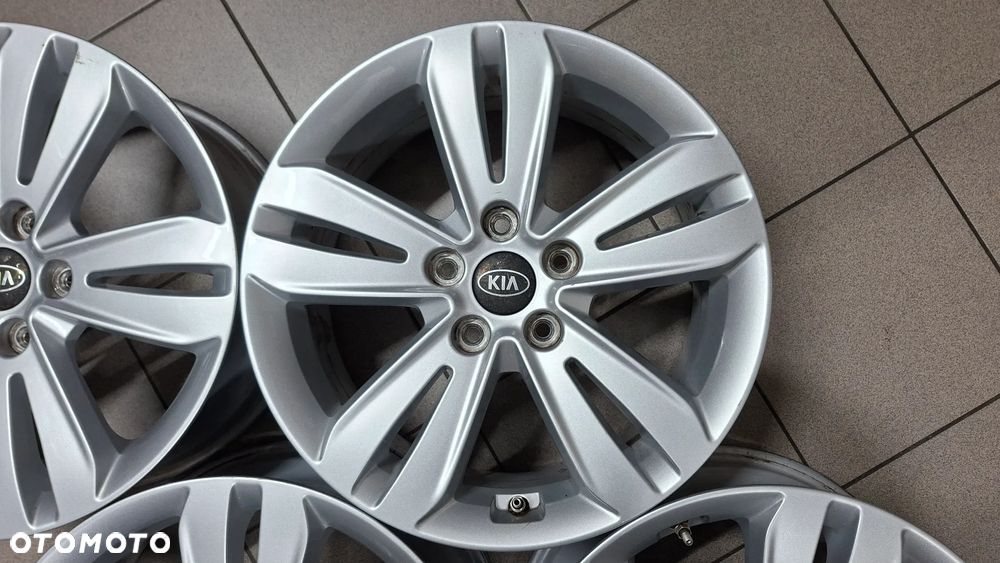 Felgi Aluminiowe 17 Kia Sportage IV 5x114.3 ET 48.5 - 8