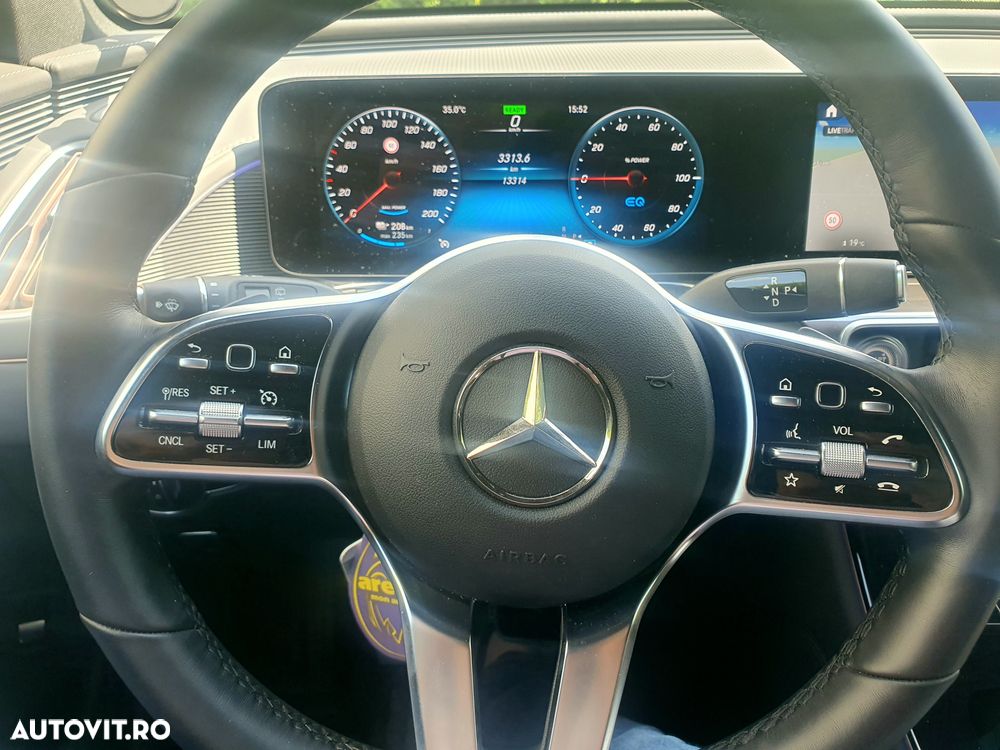 Mercedes-Benz EQC 400 4Matic AMG Line - 12