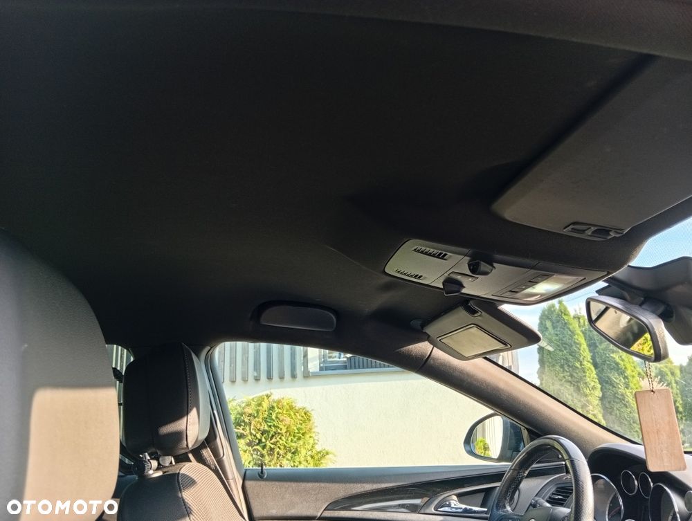 Opel Insignia - 5